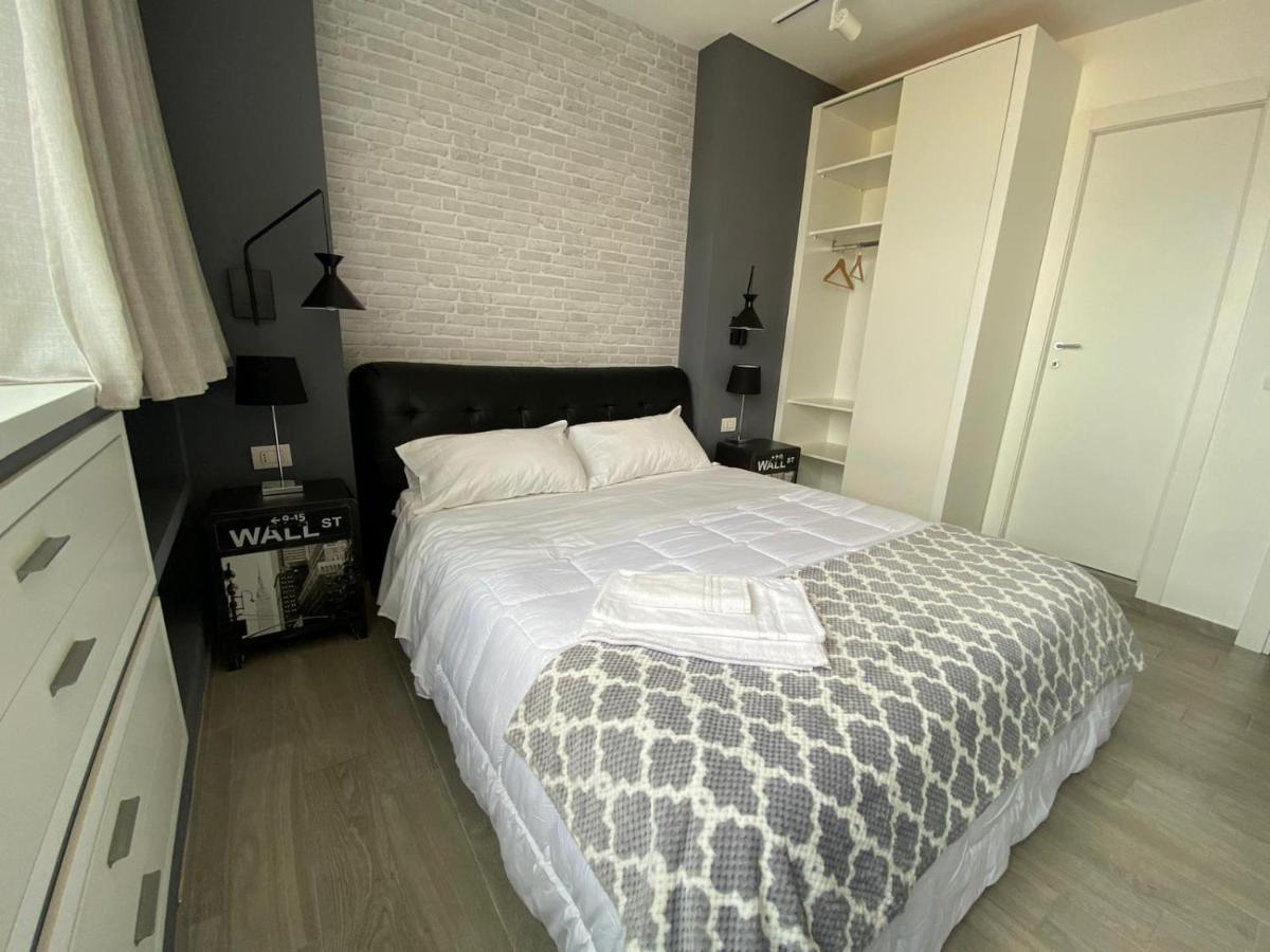 2B Fifteen Floor Suite Napoli מראה חיצוני תמונה